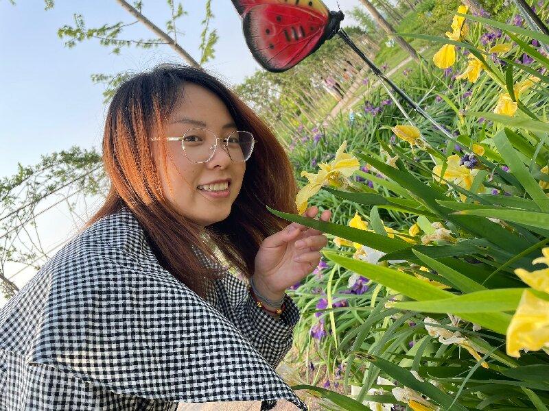 庾小萍 (已编辑)_proc.jpg 庾小萍 (已编辑)_proc.jpg