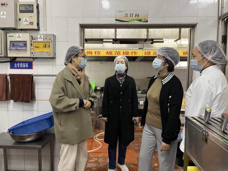 11月15日查看食堂是否有预制菜.JPG 11月15日查看食堂是否有预制菜.JPG