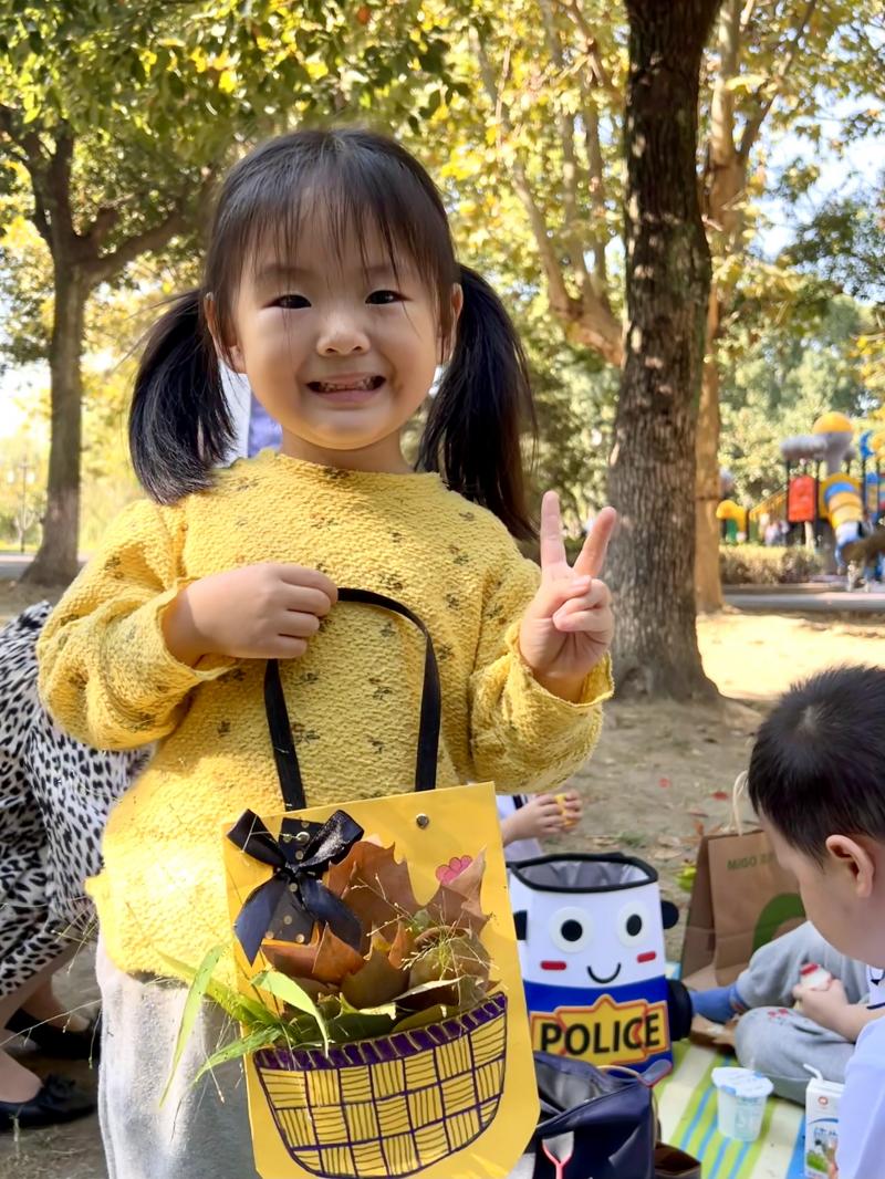 小二班 林庭暄.jpg 小二班 林庭暄.jpg