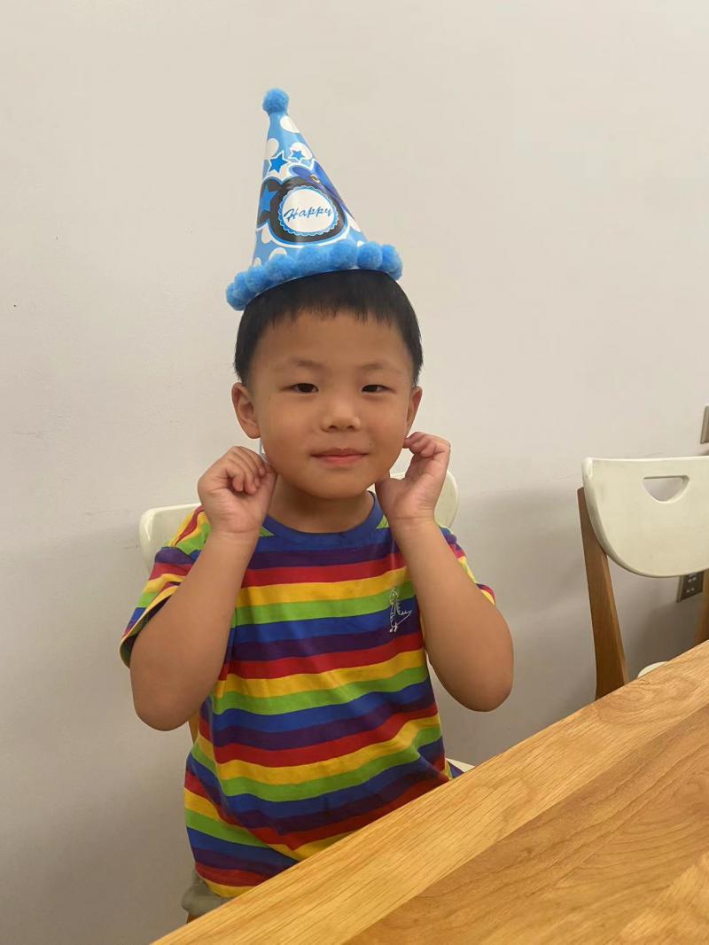 小七班 杨晏诚.JPG 小七班 杨晏诚.JPG