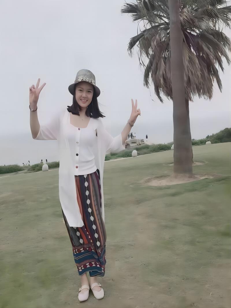 陈枫(1).jpg 陈枫(1).jpg