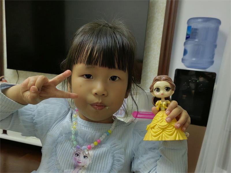 中四班  詹梓汐.jpg 中四班  詹梓汐.jpg