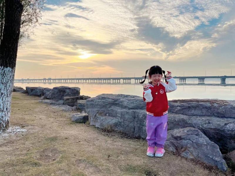 小四班 费甜妮.png 小四班 费甜妮.png