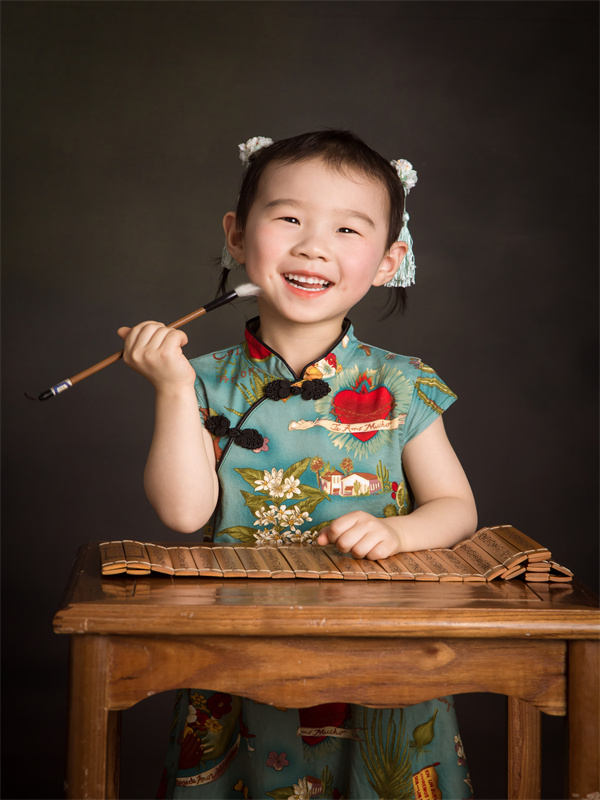 陈晓希.jpg 陈晓希.jpg