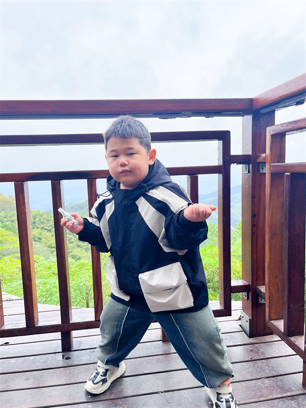 中一董泽宥.png 中一董泽宥.png