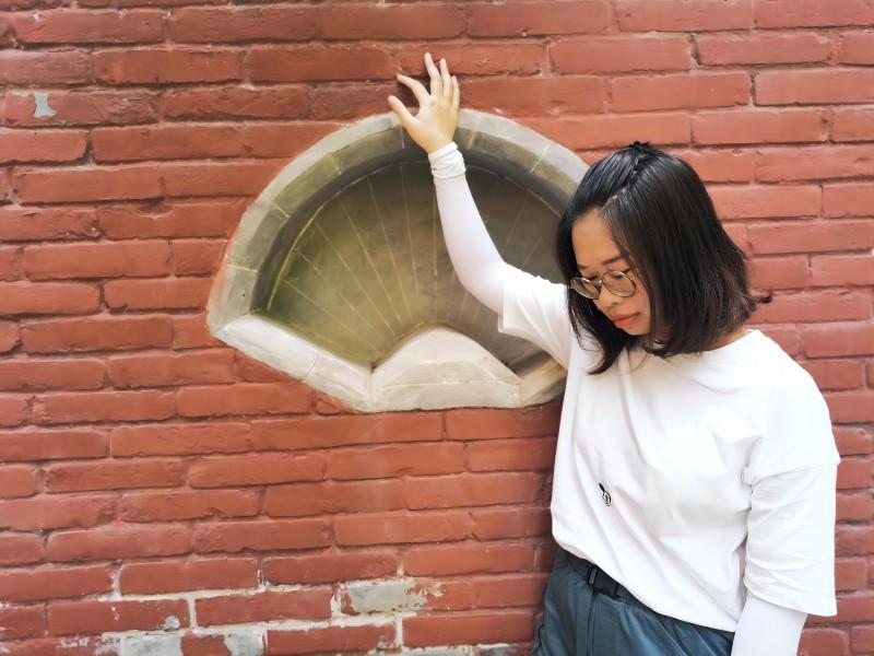 凌青编辑后.jpg 凌青编辑后.jpg