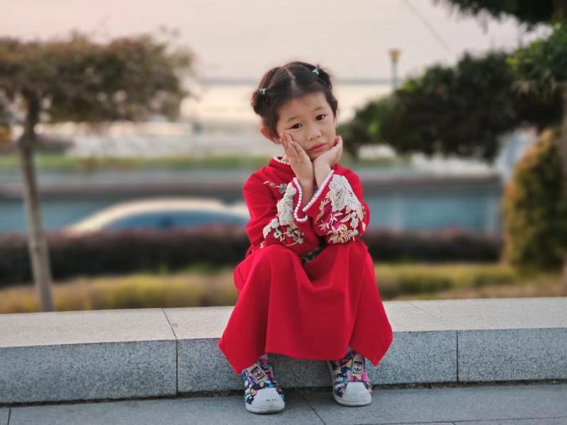 王雪怡.jpg 王雪怡.jpg