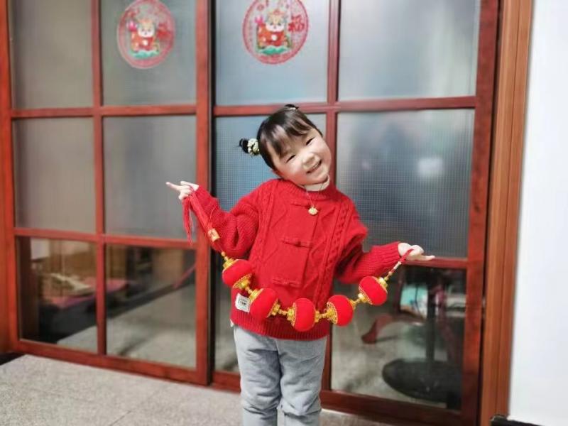 中二班 杨婧漪.jpg 中二班 杨婧漪.jpg