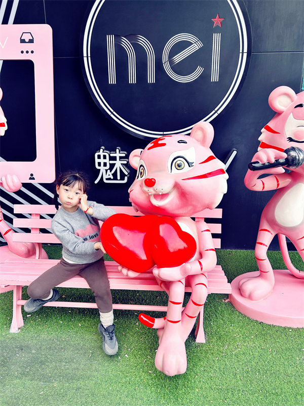 大一班胡菲儿.jpg 大一班胡菲儿.jpg