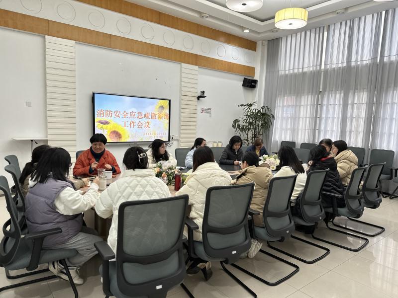 IMG_2001.JPG IMG_2001.JPG