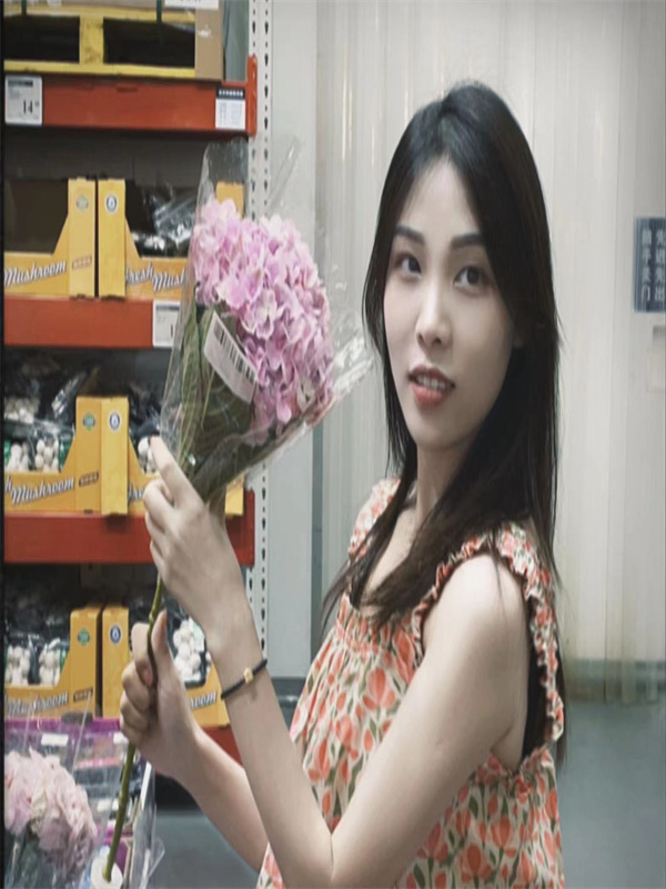 小三班 张奕辰妈妈.jpg 小三班 张奕辰妈妈.jpg