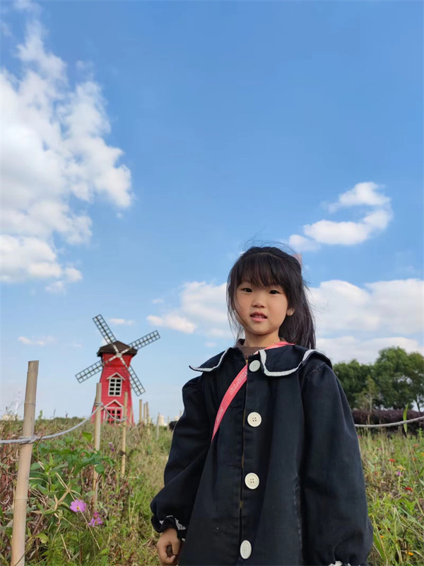 单琳韵.jpg 单琳韵.jpg