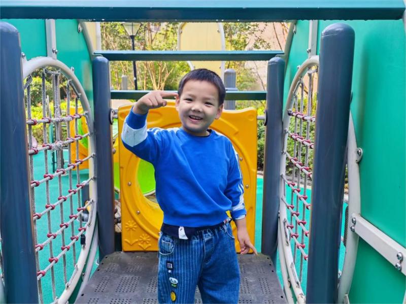 大三班 钱程隽彦.JPG 大三班 钱程隽彦.JPG