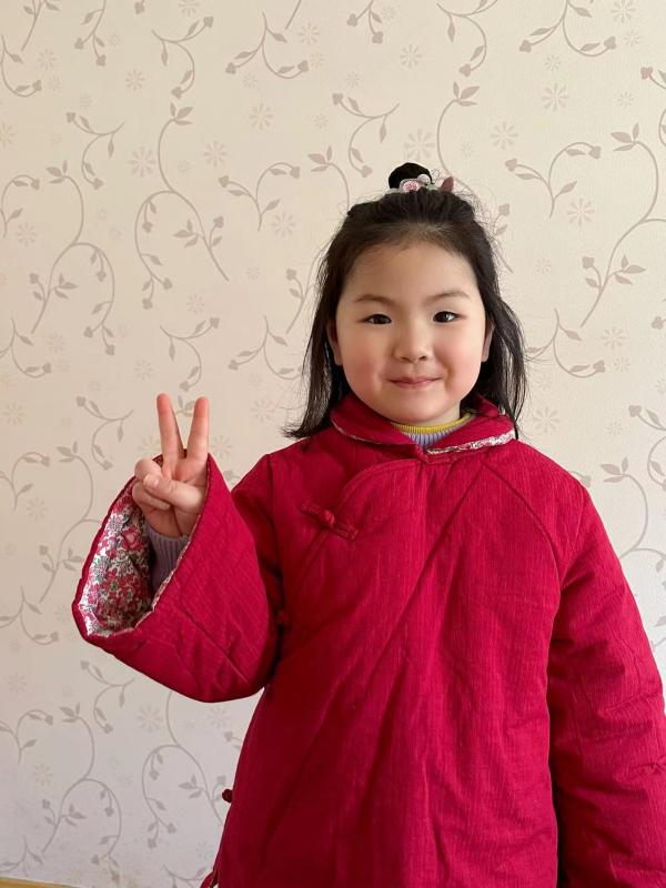 爱德实幼:大四班张旻(已编辑).jpg 爱德实幼:大四班张旻(已编辑).jpg