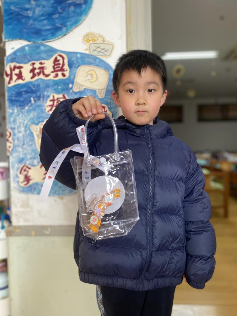 张恒逸.jpg 张恒逸.jpg