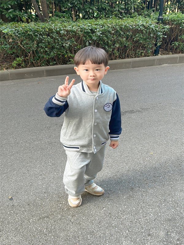 小六班 周槿哲.JPG