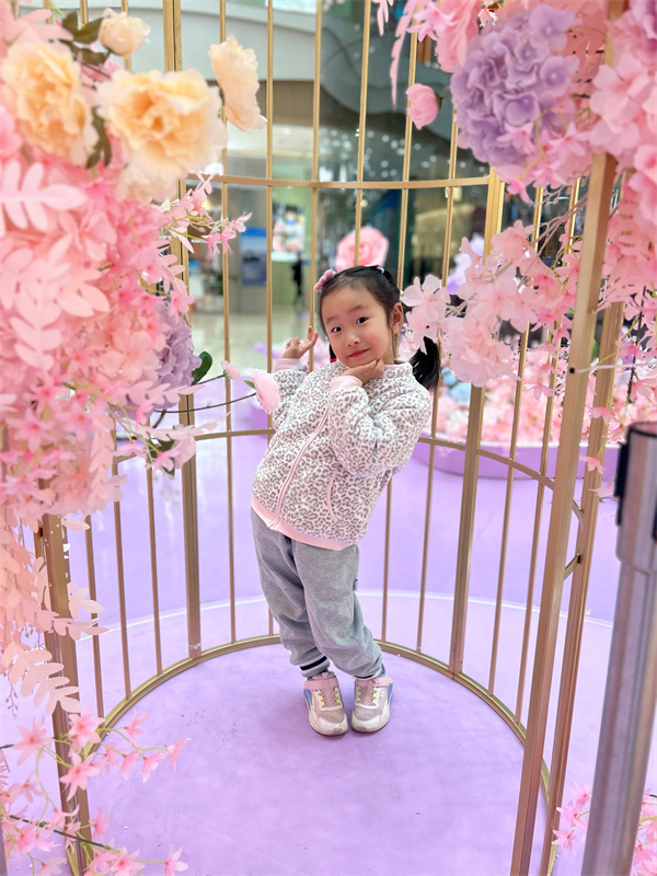 小七班 袁珞恩.jpg 小七班 袁珞恩.jpg