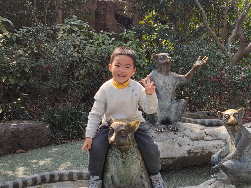 中二班 谢彦哲.png 中二班 谢彦哲.png