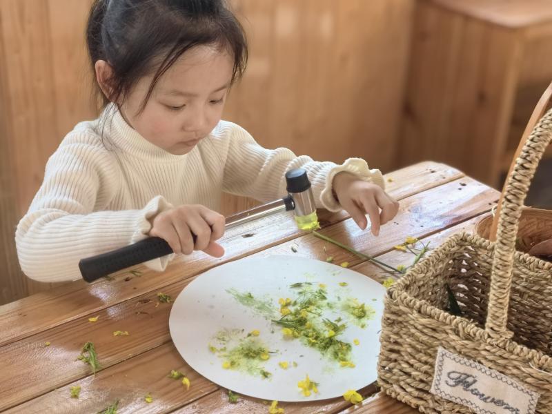 中三班 梁思恬.jpg 中三班 梁思恬.jpg