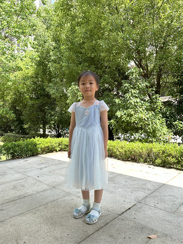 中四班唐果.jpg 中四班唐果.jpg