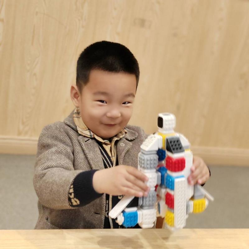 中一班:江凡.jpg 中一班:江凡.jpg