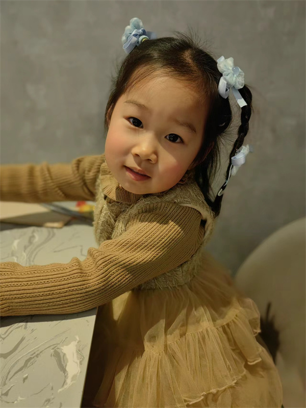 小三班 张羽兮.jpg 小三班 张羽兮.jpg