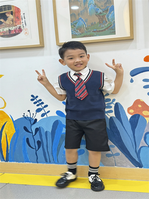 小六班 祝邦核.jpg 小六班 祝邦核.jpg