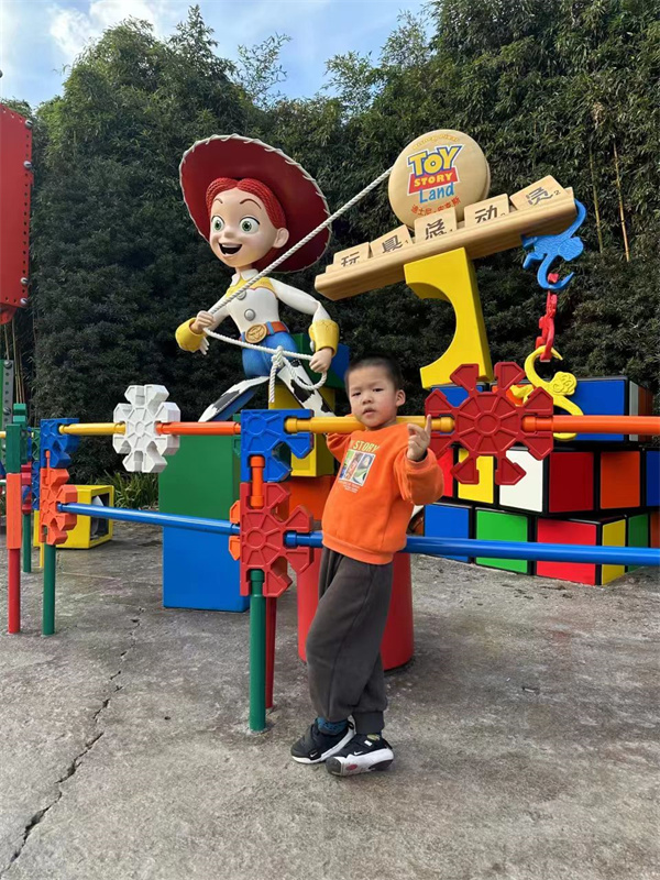 大四.jpg 大四.jpg