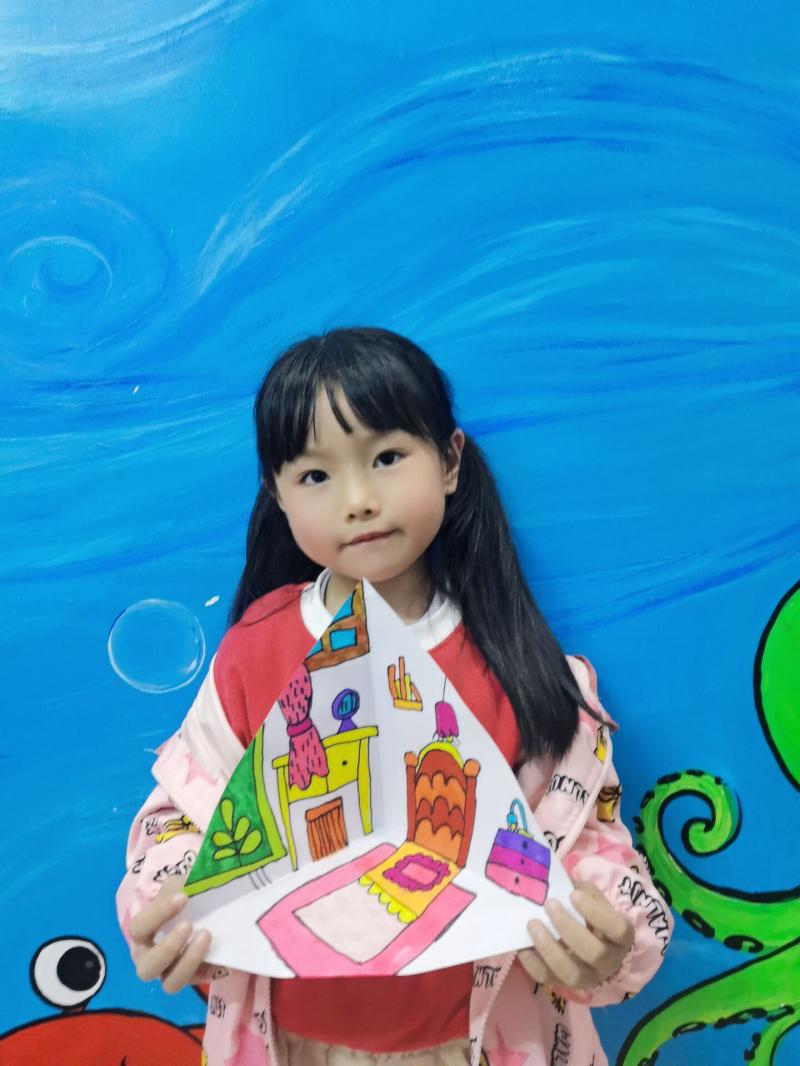 中五班:凌金妤.jpg 中五班:凌金妤.jpg