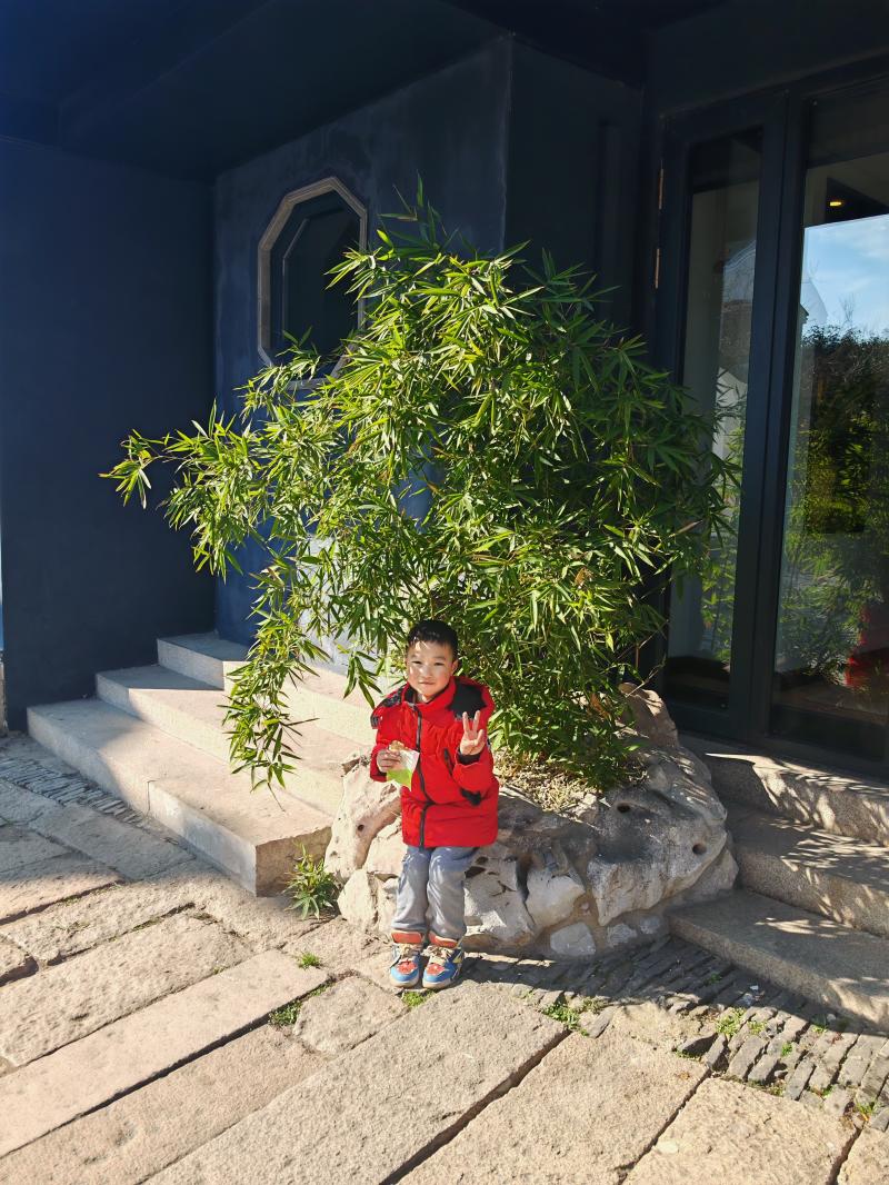 许靖轩.jpg 许靖轩.jpg