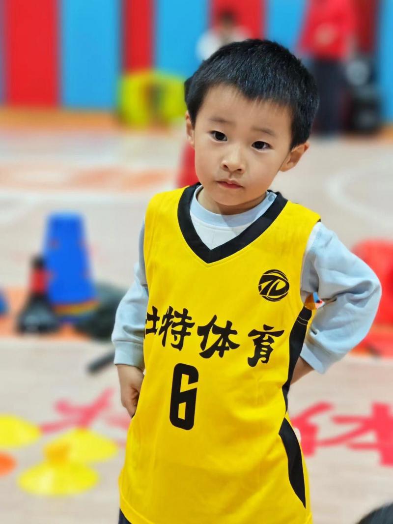 小三班 孙域轩.JPG 小三班 孙域轩.JPG