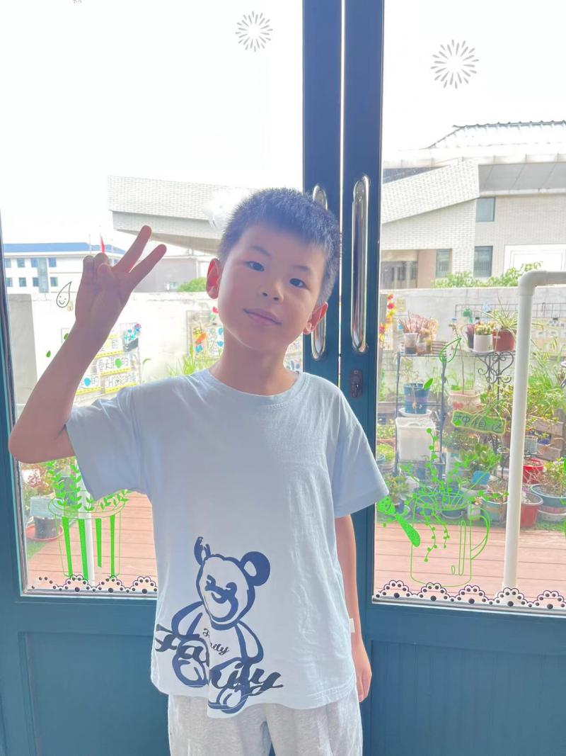 吕潘耀.jpg 吕潘耀.jpg