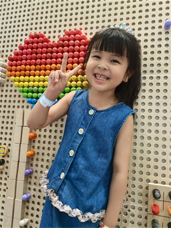 中二班  张思田.jpg 中二班  张思田.jpg