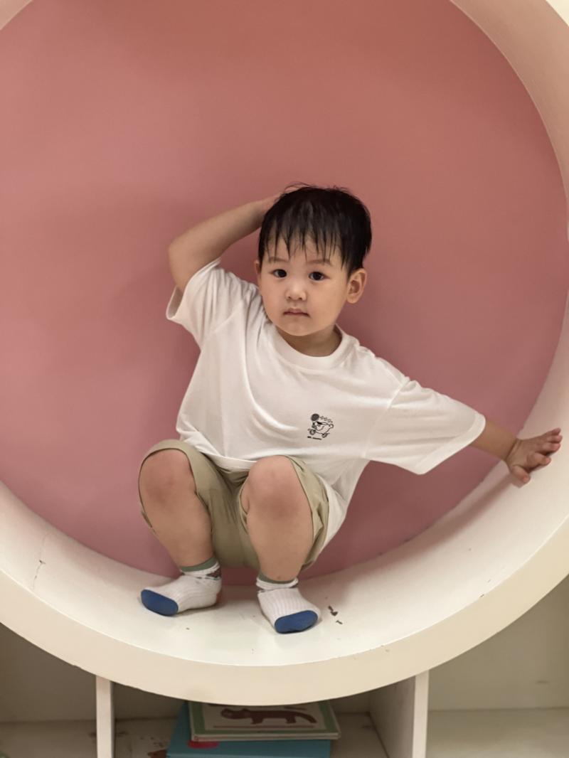 郑逸泽.JPG 郑逸泽.JPG