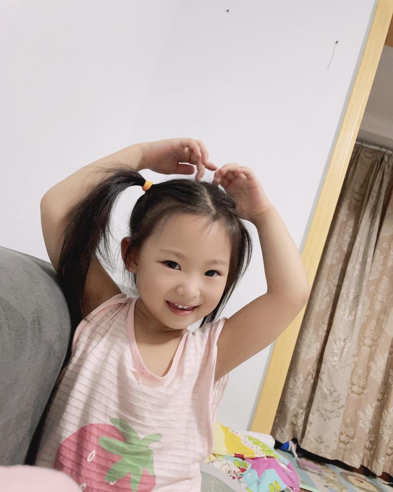 中五班 张汐雨.jpg 中五班 张汐雨.jpg