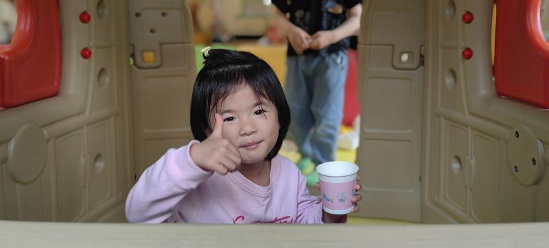 中二班 陈玥甯.jpg 中二班 陈玥甯.jpg