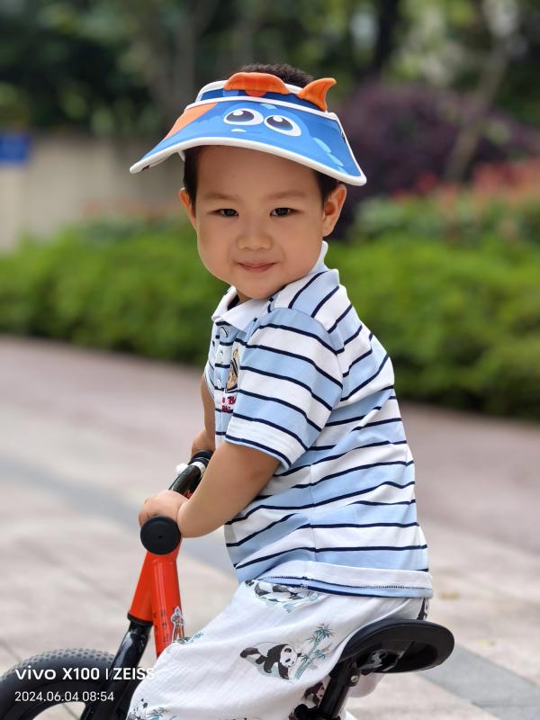 小一班:王稼元(编辑后) .jpg 小一班:王稼元(编辑后) .jpg