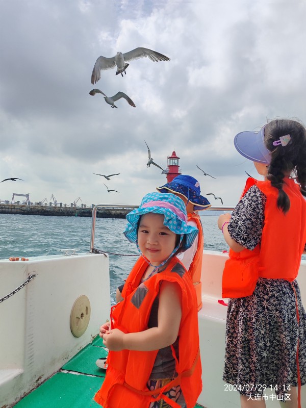 原始照片.jpg 原始照片.jpg