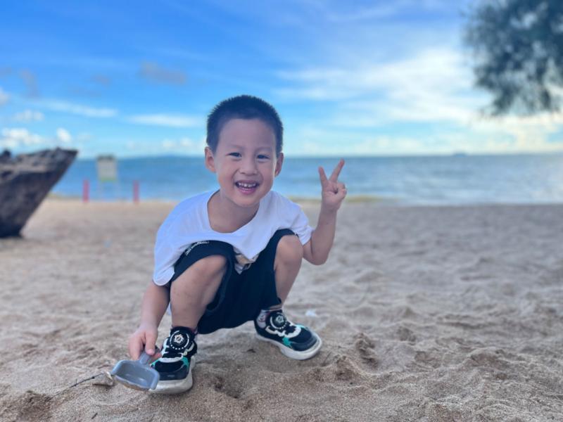 中四班沈瞻宁(编辑后).jpg 中四班沈瞻宁(编辑后).jpg