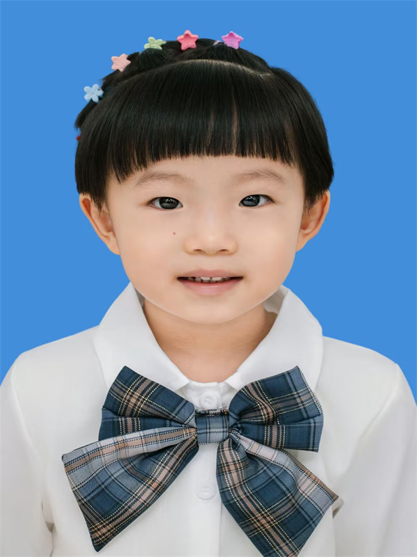 小一班 梅文绮.jpg