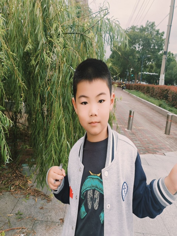 大五班:林子杰(原始照片).jpg 大五班:林子杰(原始照片).jpg