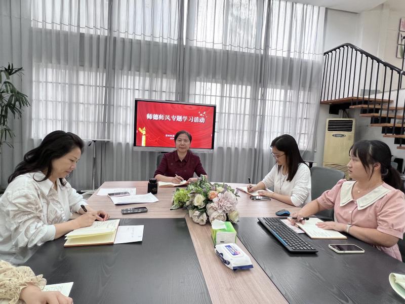 IMG_6377.JPG IMG_6377.JPG