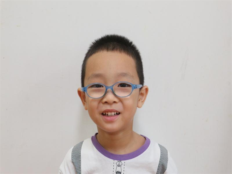 大三班 董云舒.JPG 大三班 董云舒.JPG