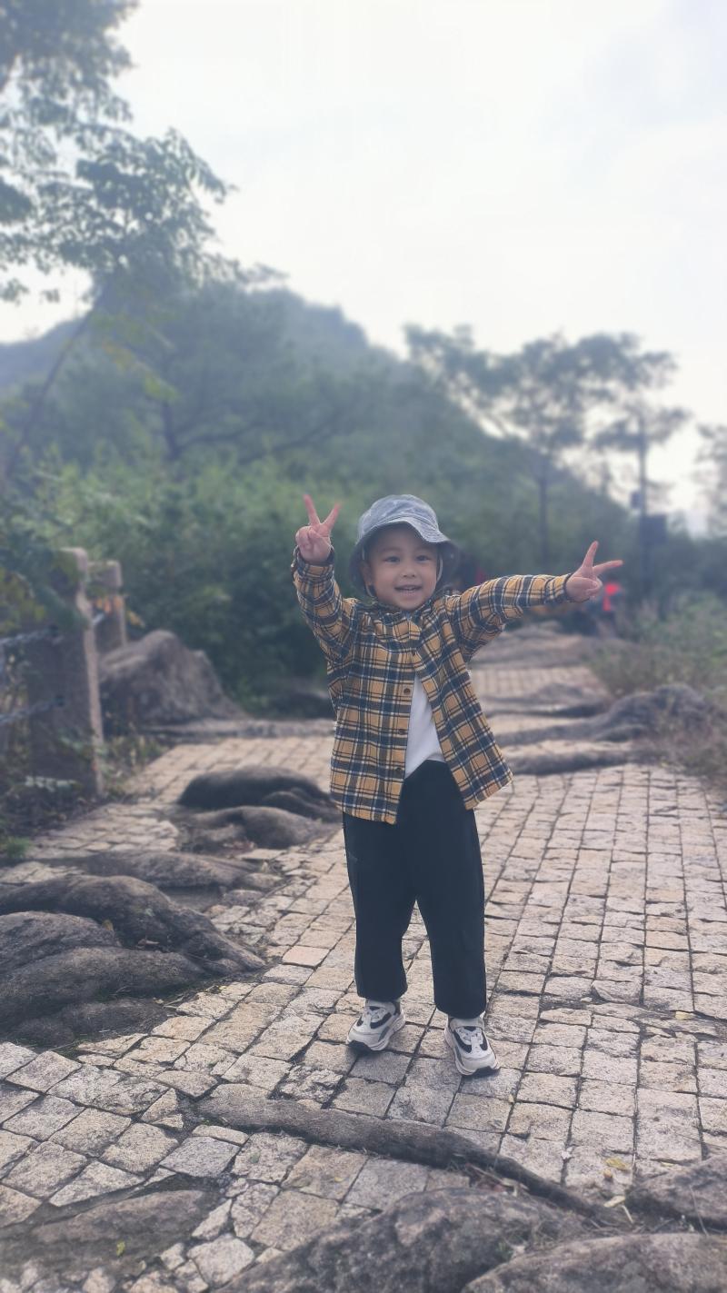 中一班:张熠昀.png 中一班:张熠昀.png