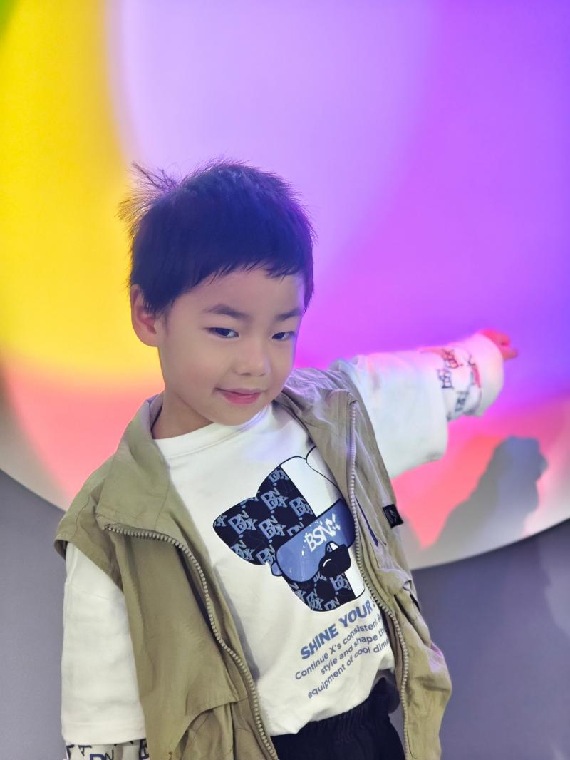 薛予墨(1).jpg 薛予墨(1).jpg