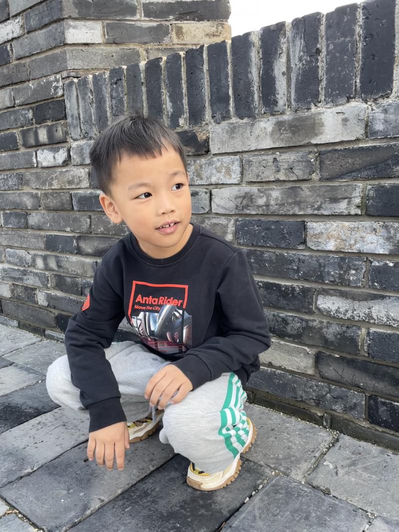 大二班:周璟瑜.jpg 大二班:周璟瑜.jpg