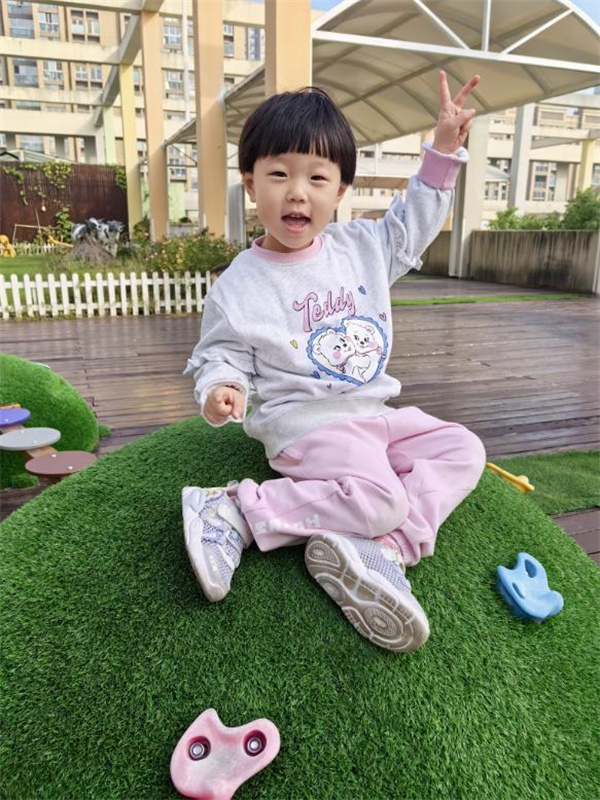 小五马若熠.jpg 小五马若熠.jpg