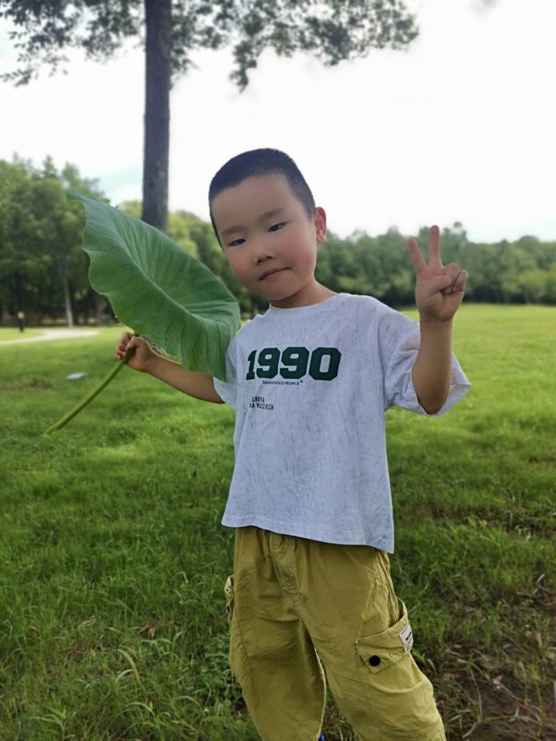 张昌泽.jpg 张昌泽.jpg