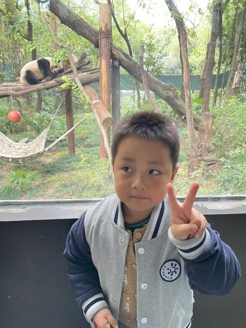 中二班 丁陈一.jpg 中二班 丁陈一.jpg