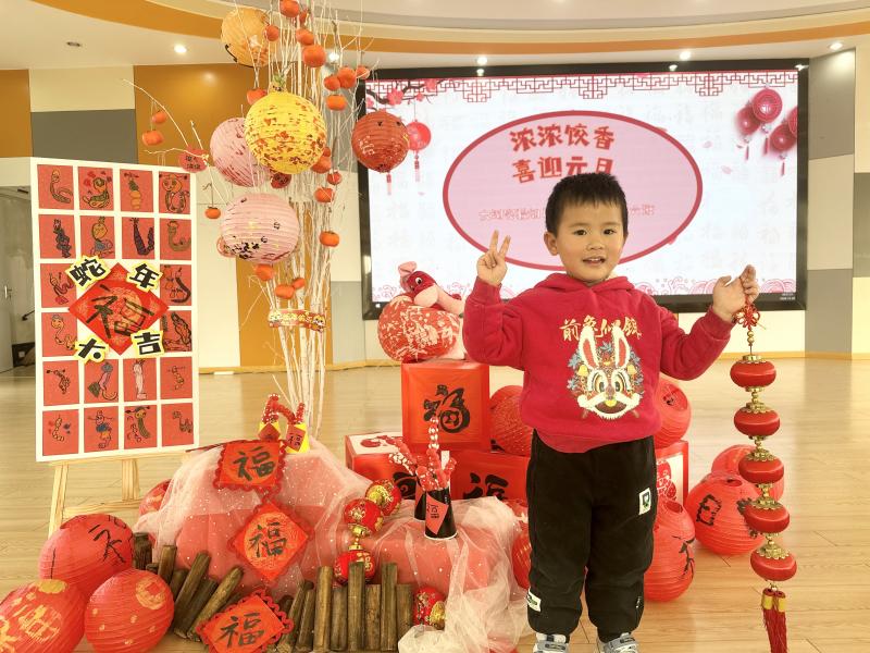 中六班韩牧云.JPG 中六班韩牧云.JPG